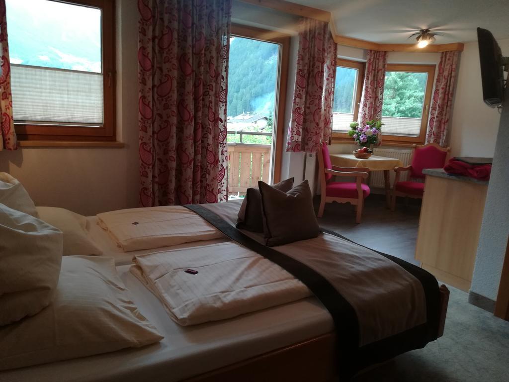 Apart Austria Aparthotel Mayrhofen Kültér fotó