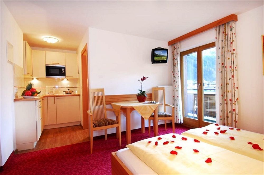 Apart Austria Aparthotel Mayrhofen Kültér fotó